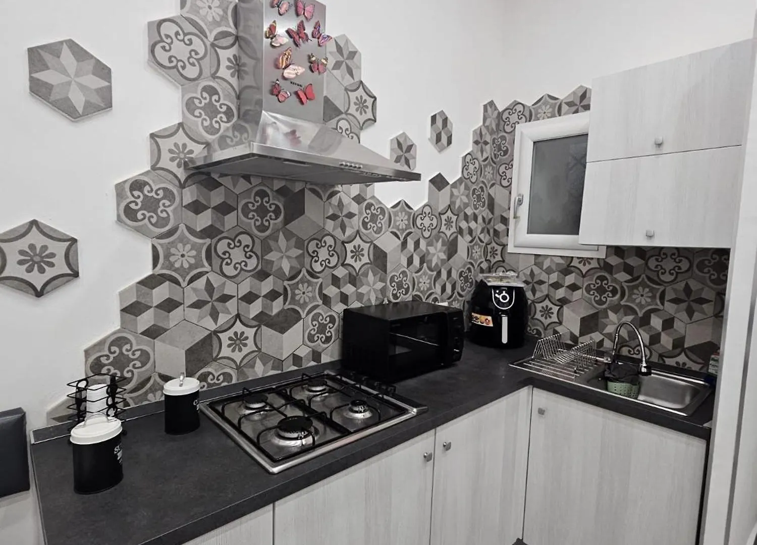 Isabel Home Napoli 0*,  İtalya